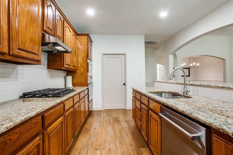 5800 Broken Spur, McKinney TX 75070 - Photo 8