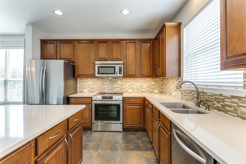 2125 McParland Court, Carrollton TX 75006 - Photo 13