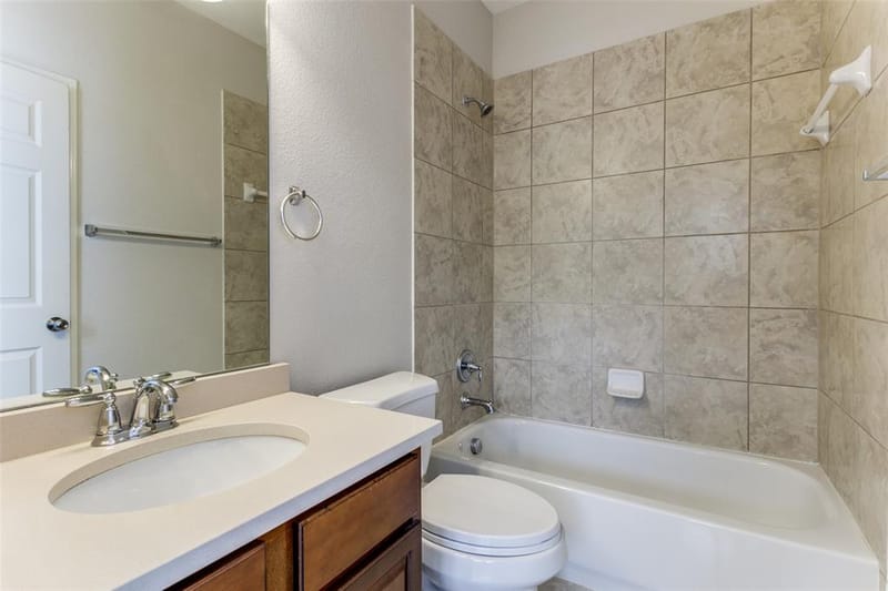2125 McParland Court, Carrollton TX 75006 - Photo 7