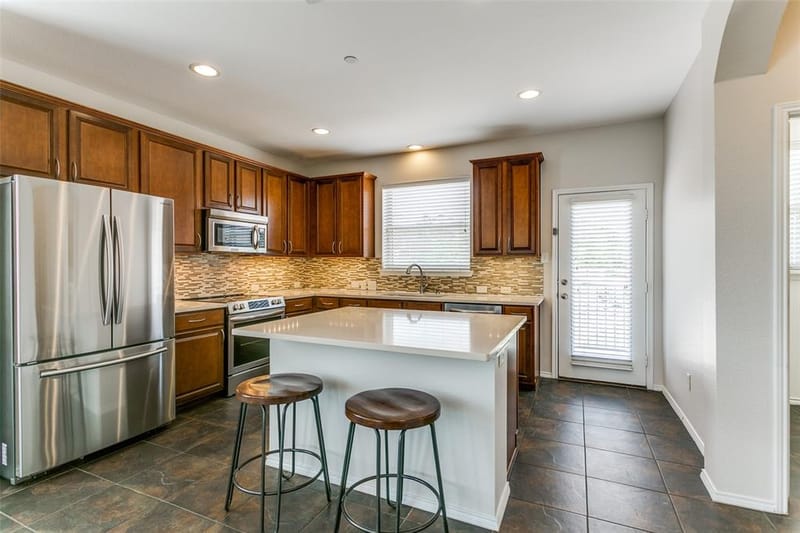 2125 McParland Court, Carrollton TX 75006 - Photo 11