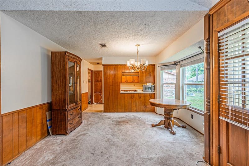 2525 Warren Lane, Fort Worth TX 76112 - Photo 22