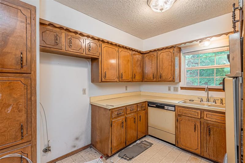 2525 Warren Lane, Fort Worth TX 76112 - Photo 25