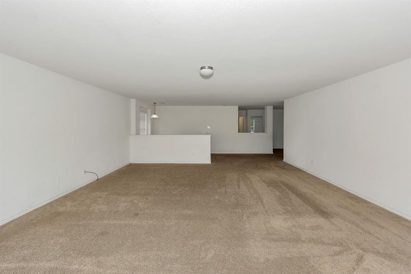 6021 Lucas Court, Fort Worth TX 76119 - Photo 33