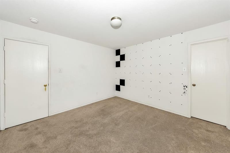 6021 Lucas Court, Fort Worth TX 76119 - Photo 29
