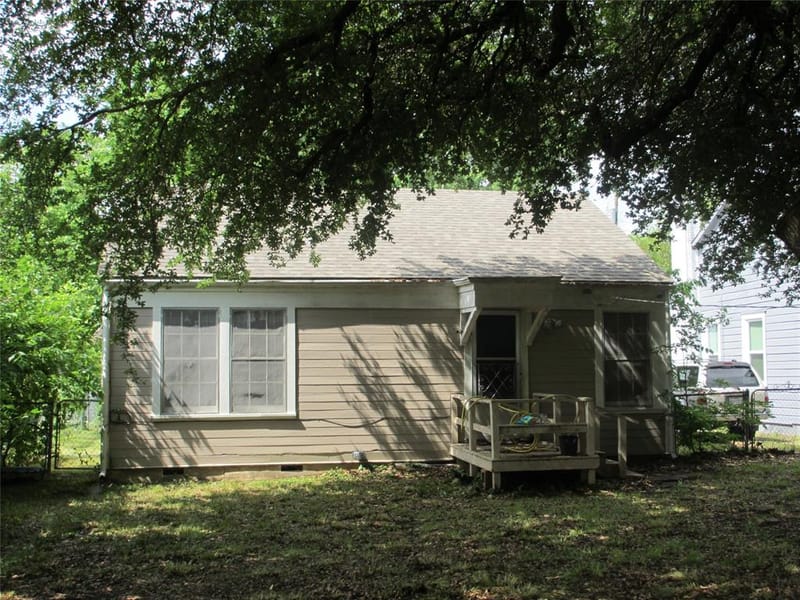 106 CRAIG ST. Street, Hillsboro TX 76645 - Photo 4