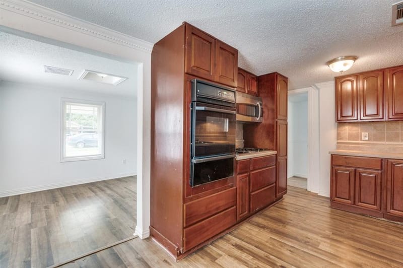 8544 Eden Valley Lane, Dallas TX 75217 - Photo 13