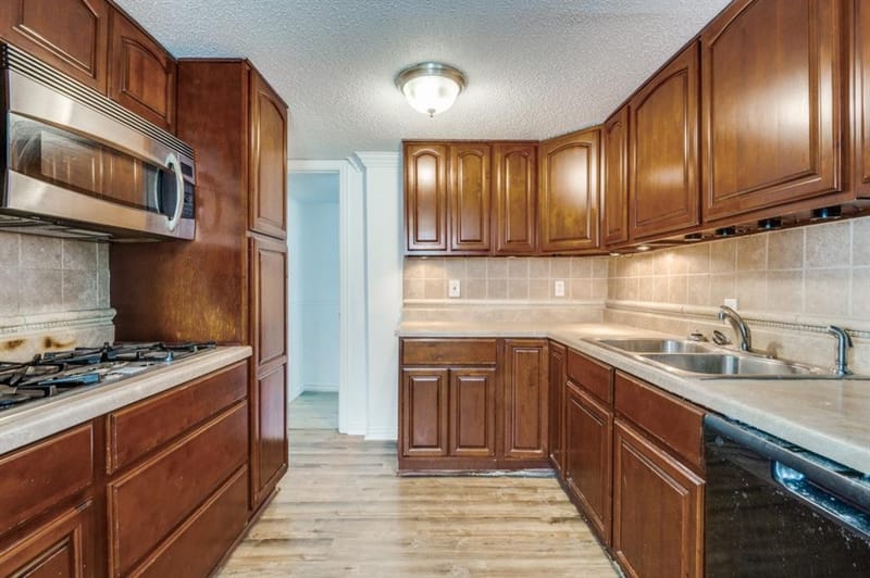 8544 Eden Valley Lane, Dallas TX 75217 - Photo 14