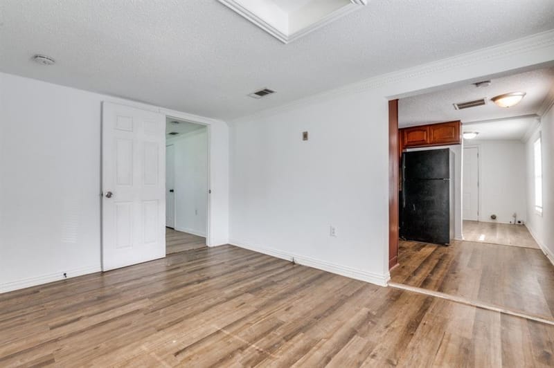8544 Eden Valley Lane, Dallas TX 75217 - Photo 11
