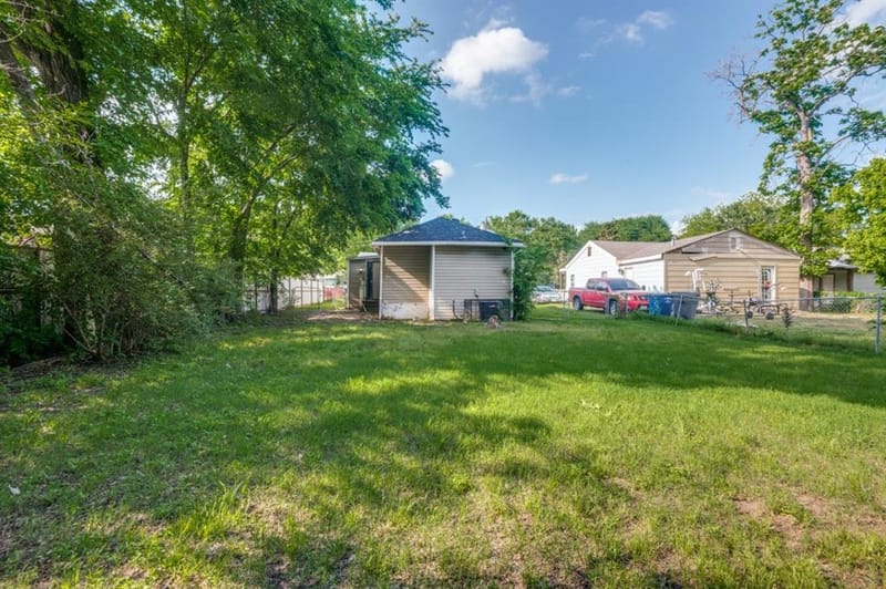 8544 Eden Valley Lane, Dallas TX 75217 - Photo 25