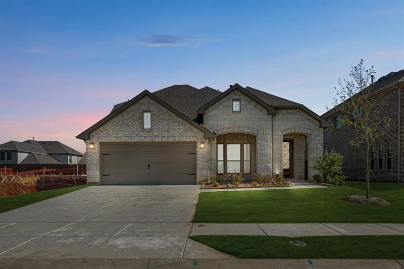 13157 Yellowstone Way, Providence Village TX 76227 - Photo 2