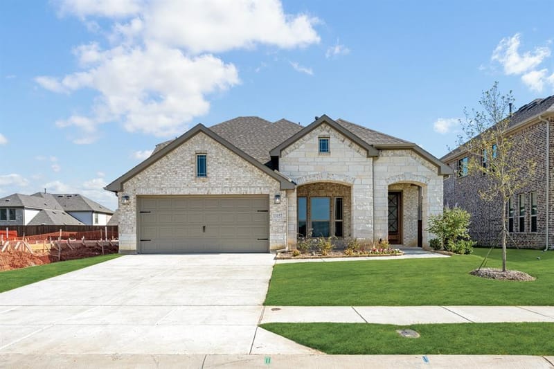 13157 Yellowstone Way, Providence Village TX 76227 - Photo 3