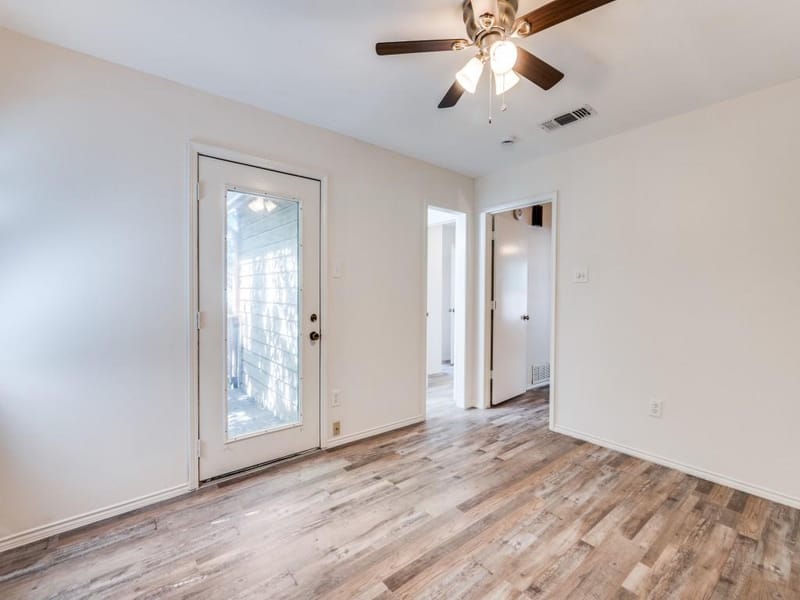 1415 Palmnold Circle E, Fort Worth TX 76120 - Photo 22