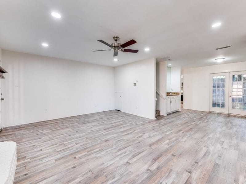 1415 Palmnold Circle E, Fort Worth TX 76120 - Photo 7
