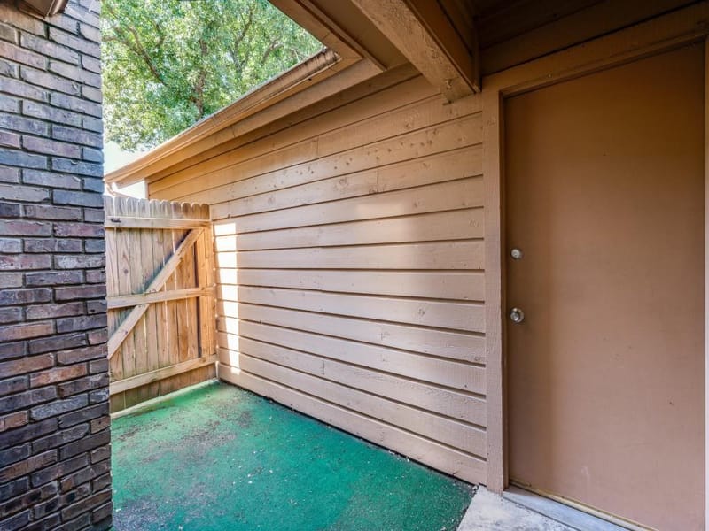 1415 Palmnold Circle E, Fort Worth TX 76120 - Photo 25
