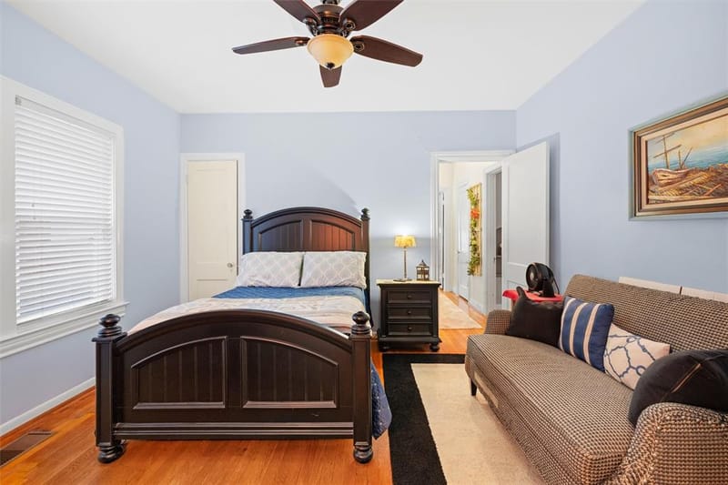 4204 Prescott Avenue, Dallas TX 75219 - Photo 12