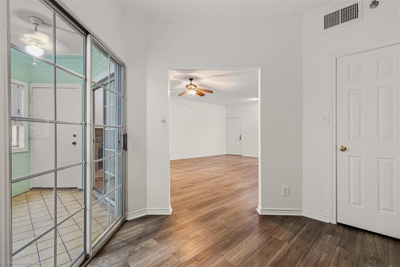 1010 Allen Street # 213, Dallas TX 75204 - Photo 9
