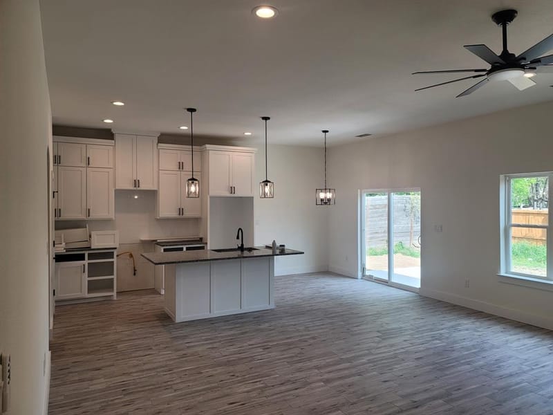 625 Atlanta Street, Fort Worth TX 76104 - Photo 5