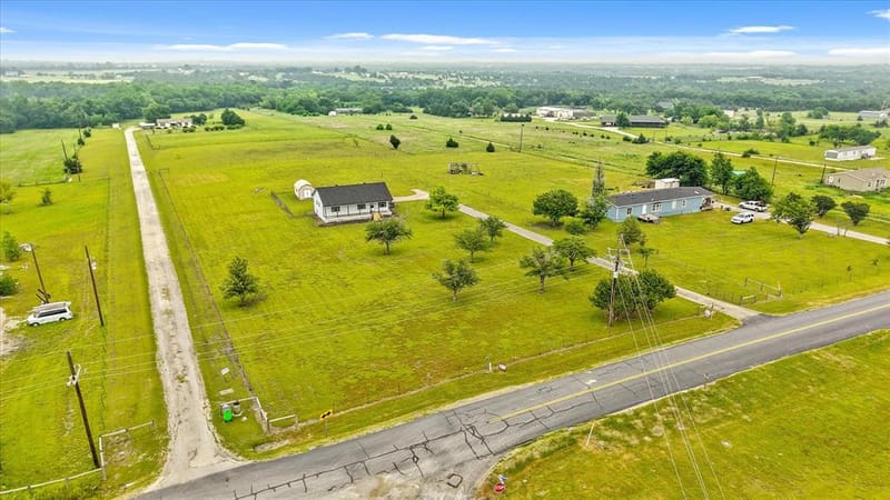 2099 County Road 655, Farmersville TX 75442 - Photo 33