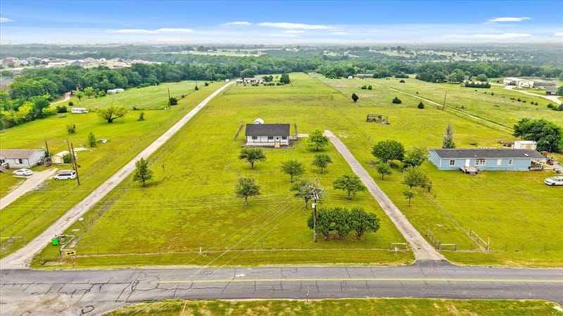 2099 County Road 655, Farmersville TX 75442 - Photo 31