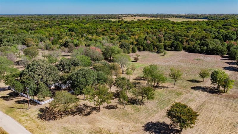 204 Rs County Road 1503, Point TX 75472 - Photo 38