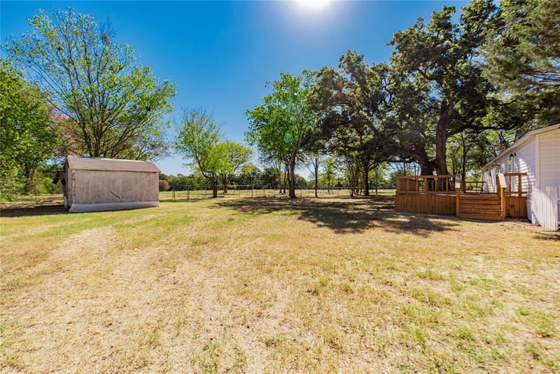 204 Rs County Road 1503, Point TX 75472 - Photo 33