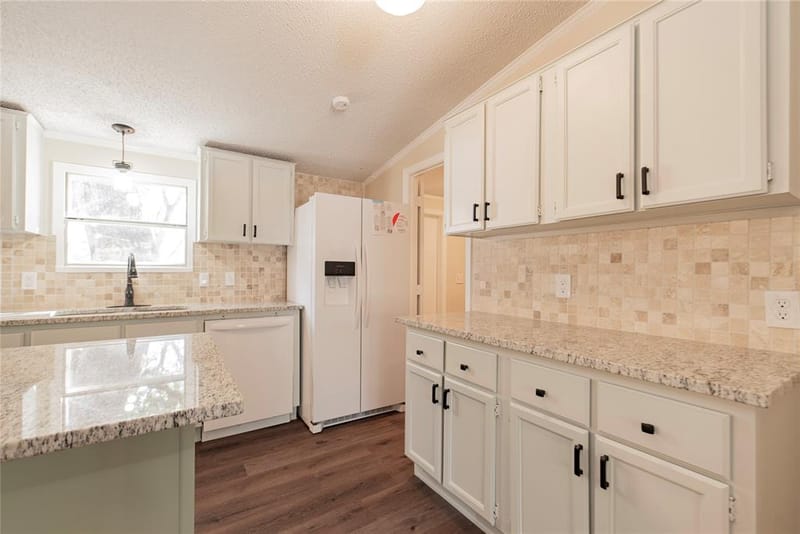 204 Rs County Road 1503, Point TX 75472 - Photo 15