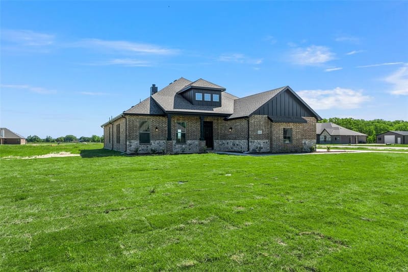 18145 OSAGE Lane, Terrell TX 75160 - Photo 2