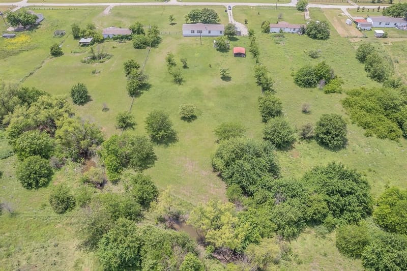 249 Private Road 4434, Rhome TX 76078 - Photo 36