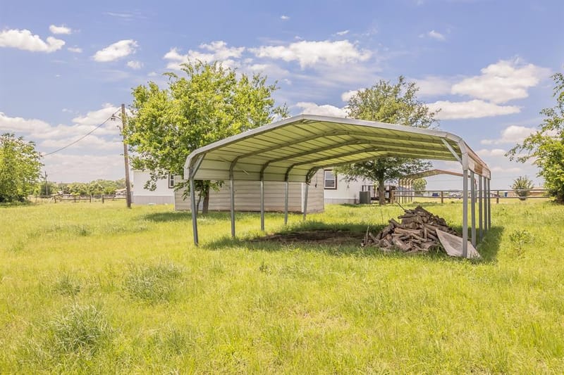 249 Private Road 4434, Rhome TX 76078 - Photo 30