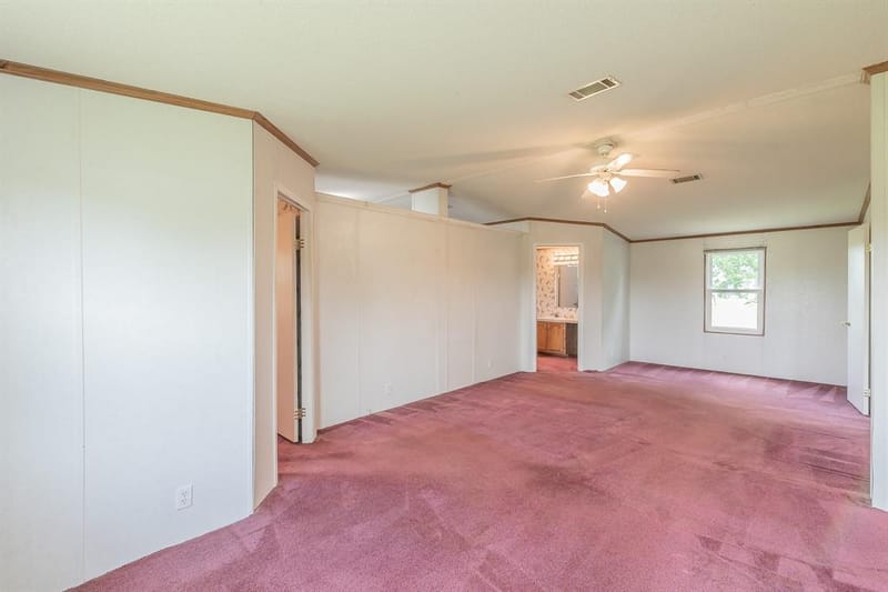 249 Private Road 4434, Rhome TX 76078 - Photo 15