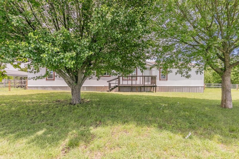 249 Private Road 4434, Rhome TX 76078 - Photo 40
