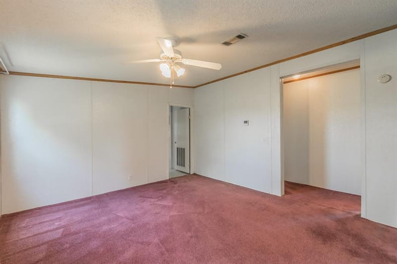 249 Private Road 4434, Rhome TX 76078 - Photo 4