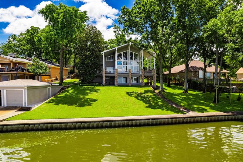 1232 Whispering Springs Drive, Tool TX 75143