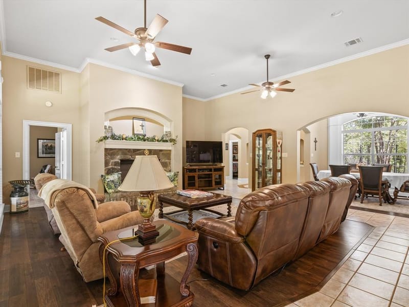 600 County Road 1790, Sunset TX 76270 - Photo 7