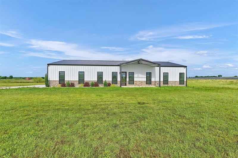 4153 Fm 901, Whitesboro TX 76273 - Photo 2