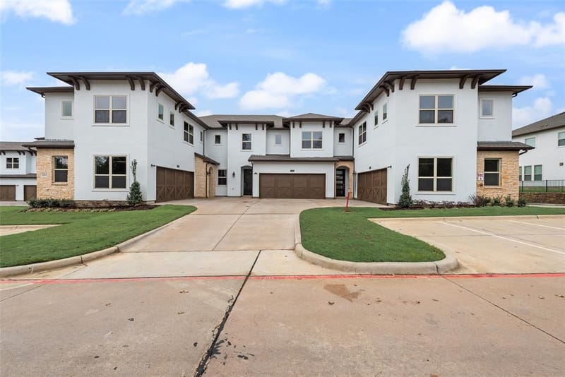 444 Waters Edge Drive # 720, Hickory Creek TX 75065 - Photo 4