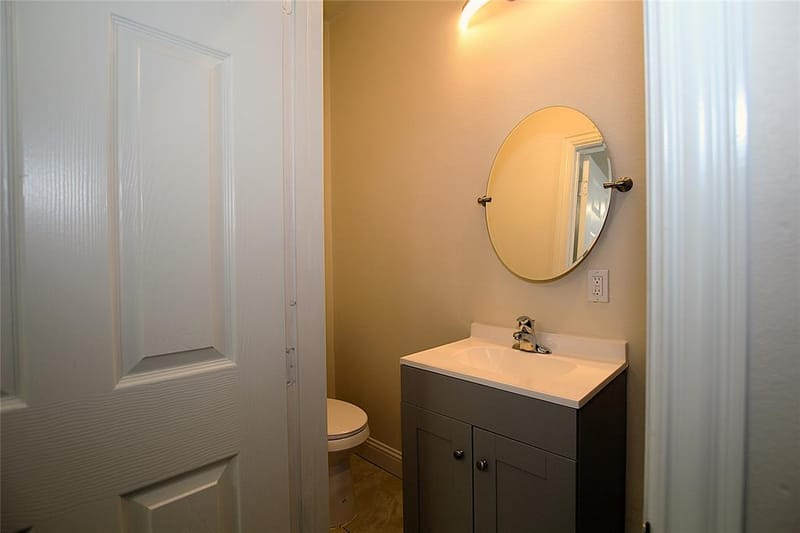 1905 S Walnut Street, Sherman TX 75090 - Photo 6