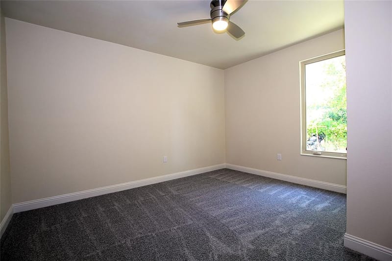 1905 S Walnut Street, Sherman TX 75090 - Photo 8