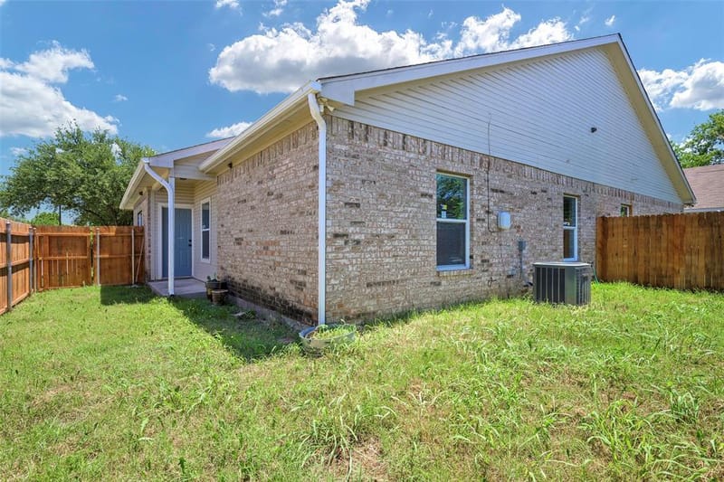 738 Carroll Lane, Lewisville TX 75067 - Photo 23