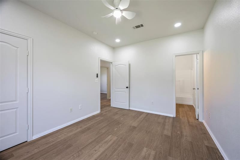 738 Carroll Lane, Lewisville TX 75067 - Photo 13