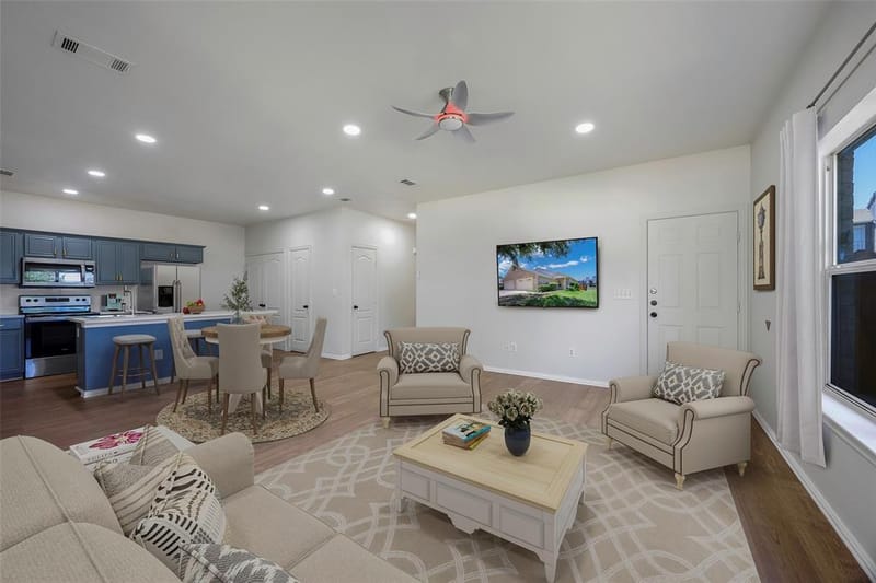 738 Carroll Lane, Lewisville TX 75067