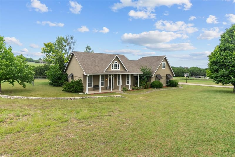 415 Stone Mountain Court, Cresson TX 76035 - Photo 20