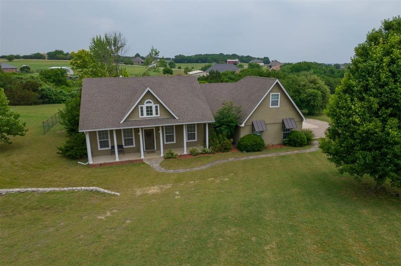 415 Stone Mountain Court, Cresson TX 76035 - Photo 24