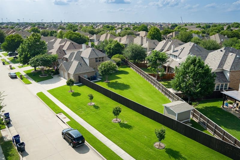 10600 Sedalia Drive, McKinney TX 75072 - Photo 9