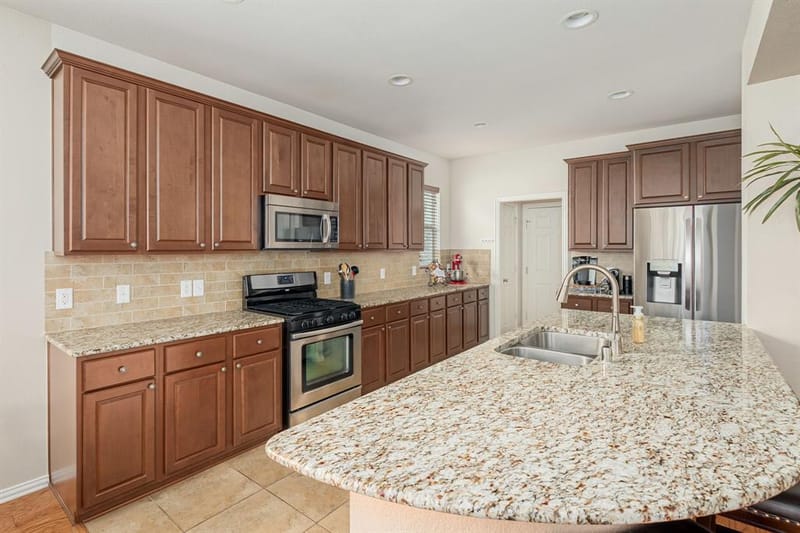 10600 Sedalia Drive, McKinney TX 75072 - Photo 14
