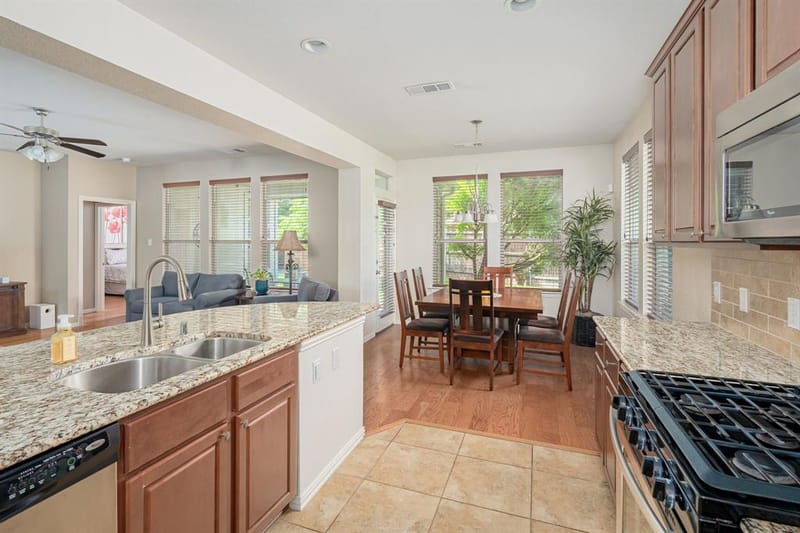 10600 Sedalia Drive, McKinney TX 75072 - Photo 15
