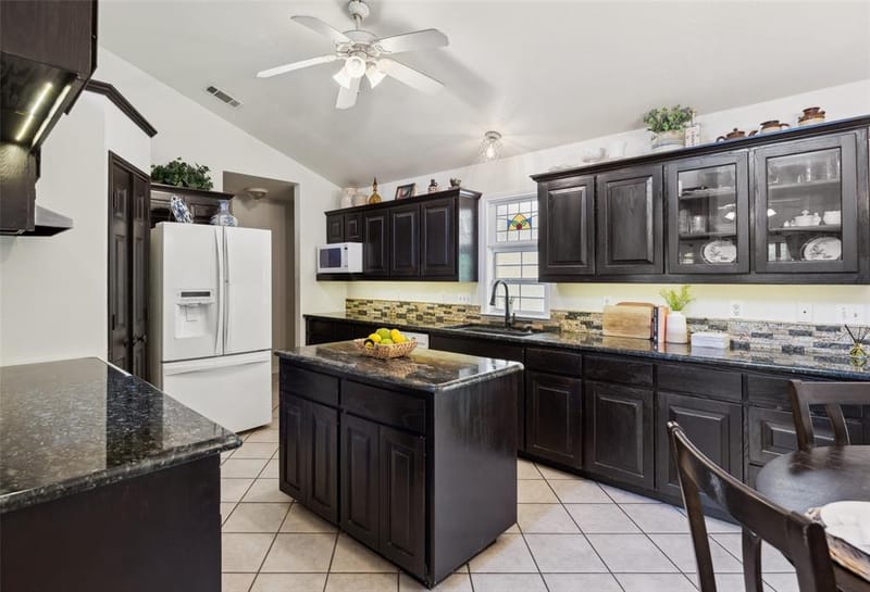 1000 Ballard Road, Van Alstyne TX 75495 - Photo 17