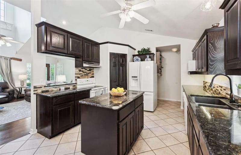 1000 Ballard Road, Van Alstyne TX 75495 - Photo 16