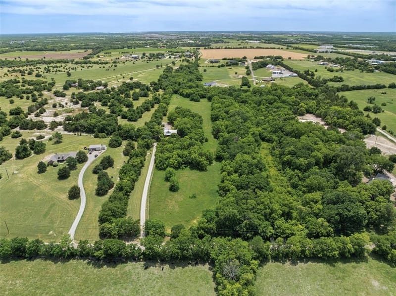 1000 Ballard Road, Van Alstyne TX 75495 - Photo 36