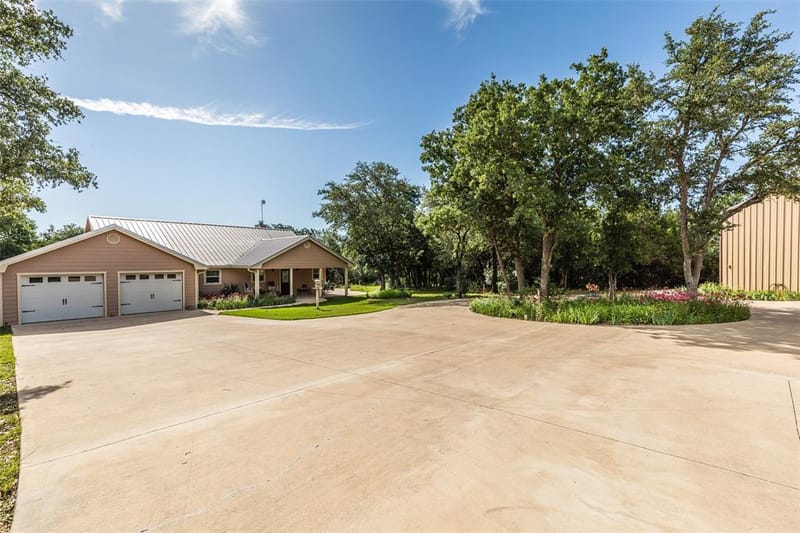 420 Private Road 1400 E, Morgan TX 76671 - Photo 18
